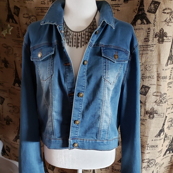 Style me los angeles| lite denim jacket - Picture 1 of 7